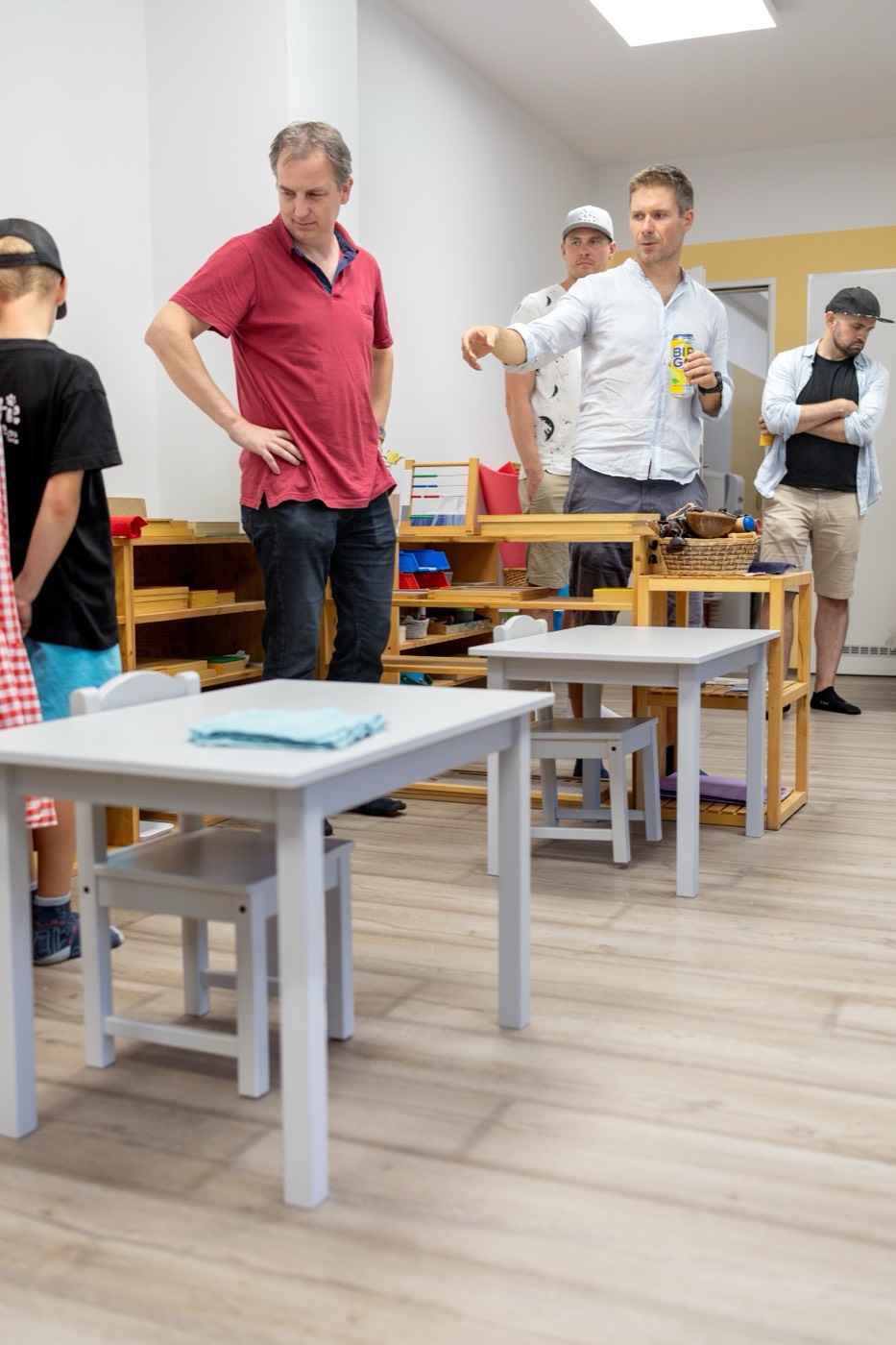 Podnikatelé a manažeři na letní grilovačce Business Meetupu Pardubice - fotka 08